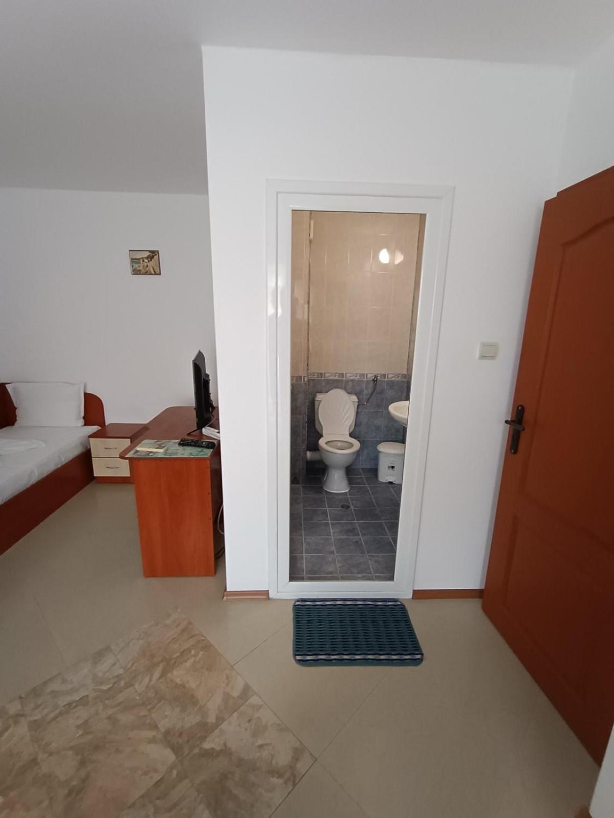Guest House Ralitsa Pomorie Exteriér fotografie